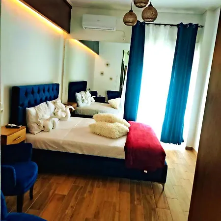 Deluxe Apartment *